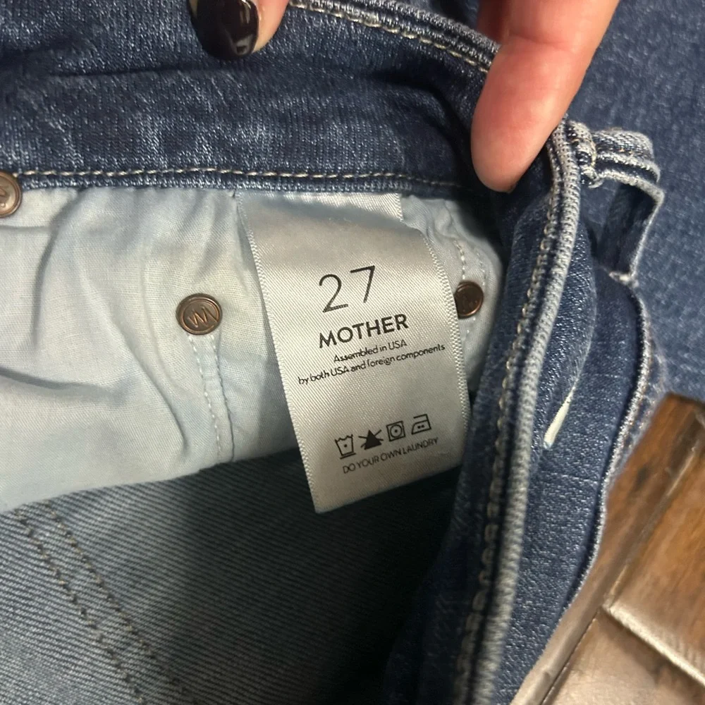 MOTHER Distressed Blue Ankle Jeans - Picture 4 of 8